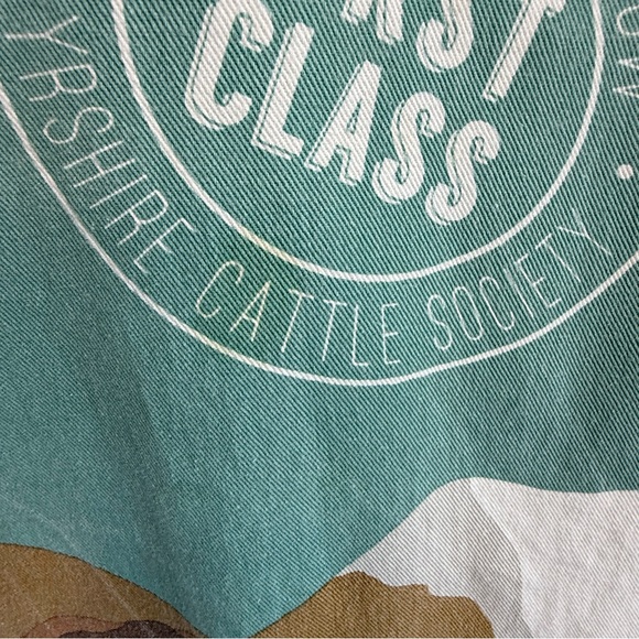 Apron with Cow Print in Green and Brown - Picture 11 of 13